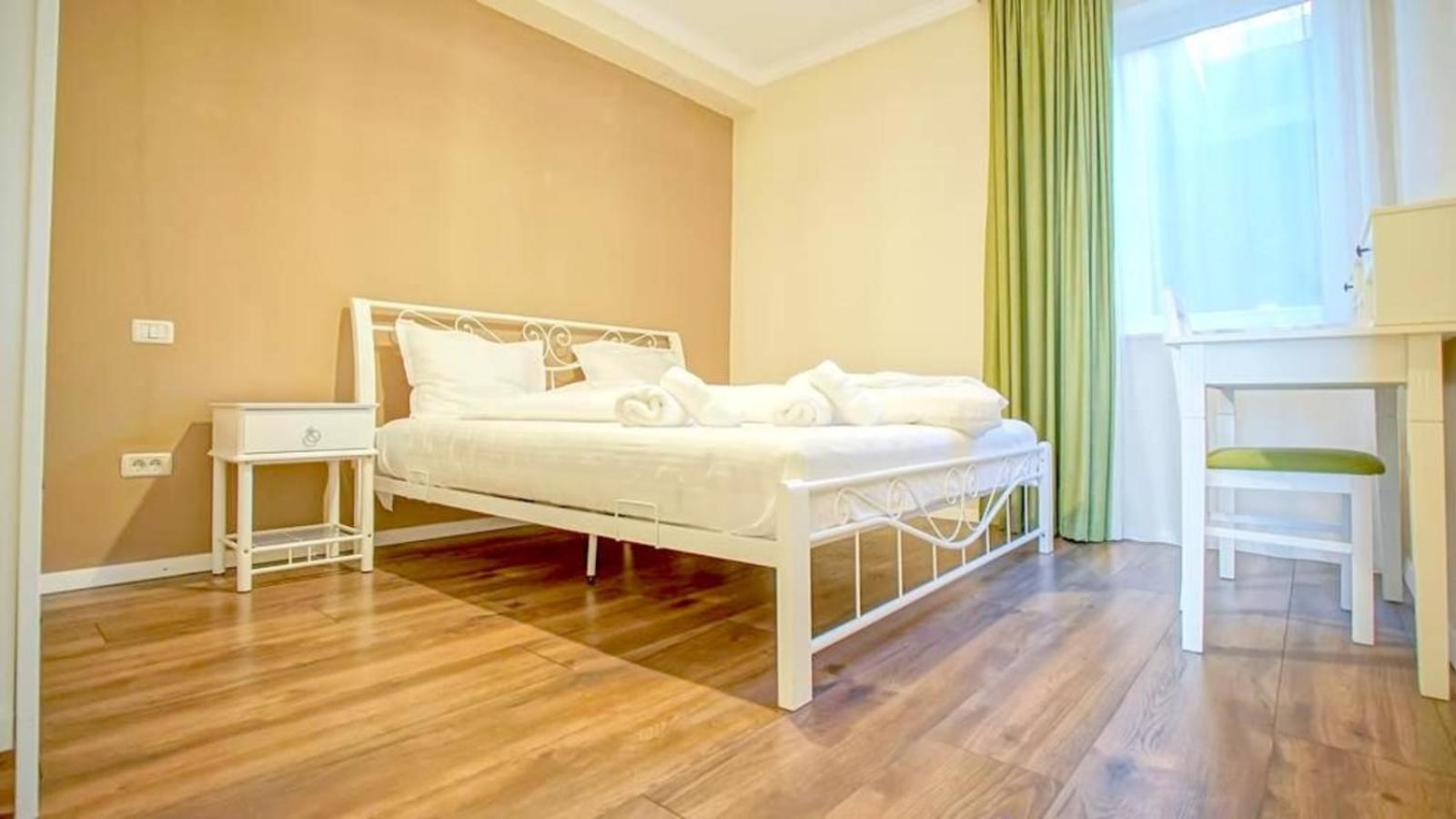 Central Maximus Apartment Brassó Kültér fotó