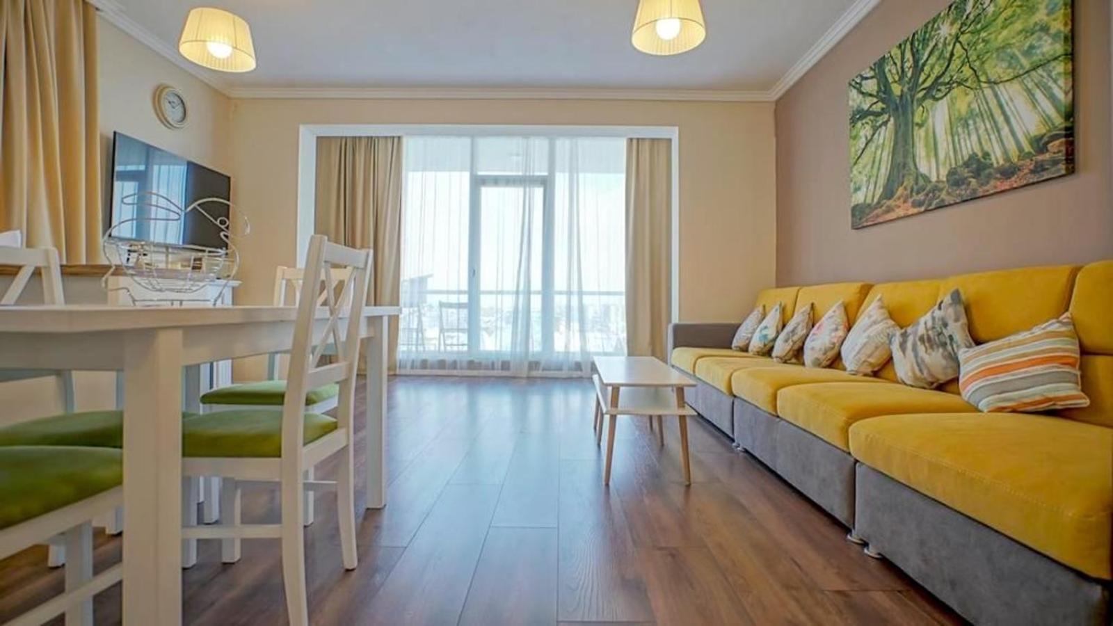 Central Maximus Apartment Brassó Kültér fotó