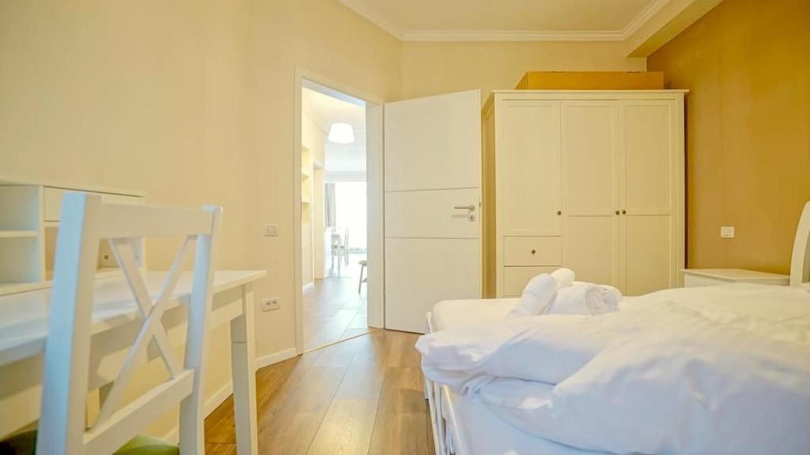 Central Maximus Apartment Brassó Kültér fotó