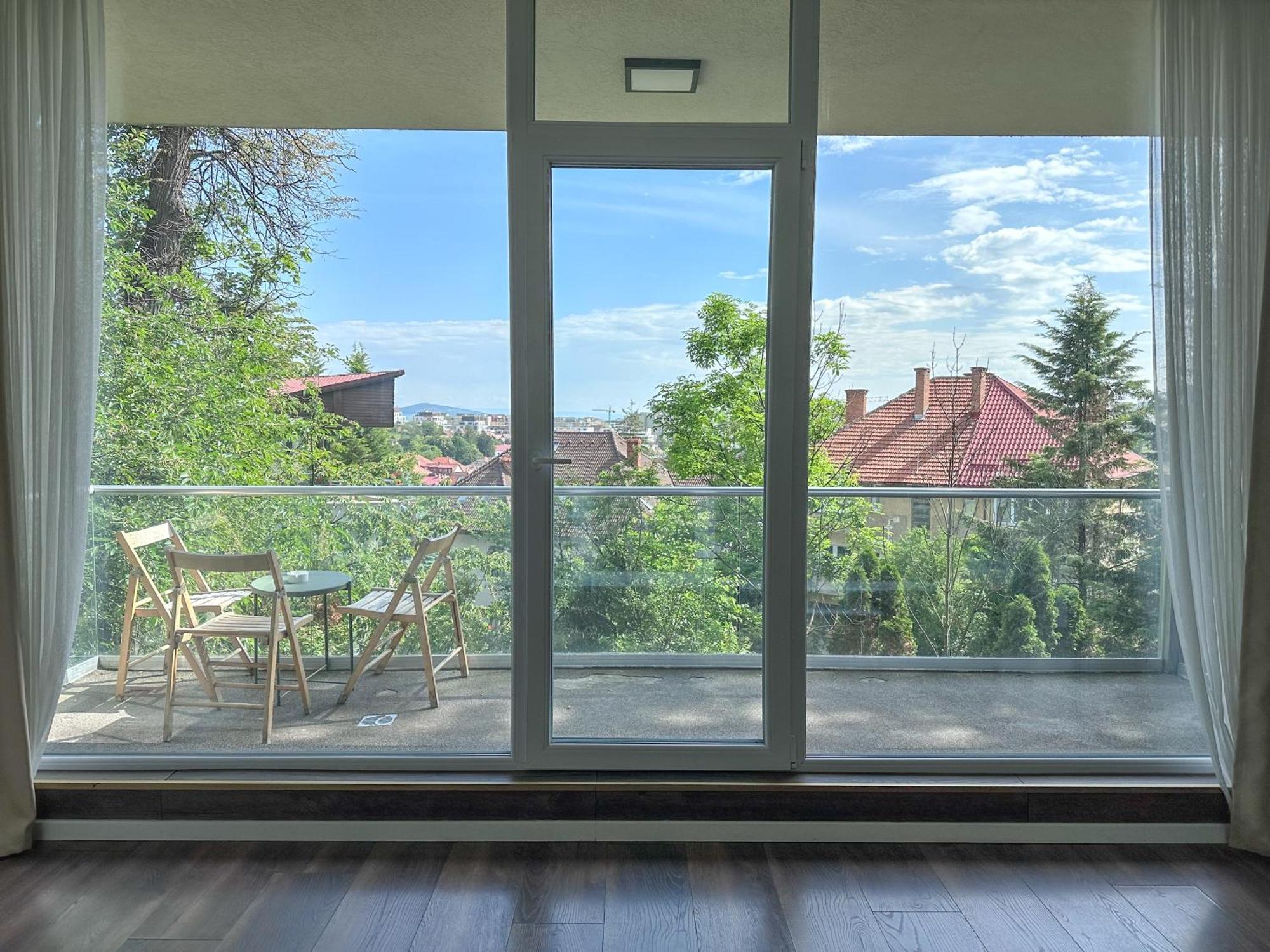 Central Maximus Apartment Brassó Kültér fotó